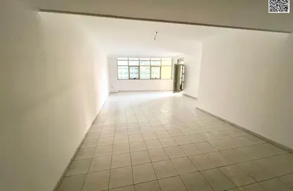 Apartment - 3 Bedrooms - 3 Bathrooms for rent in Al Rashidiya 3 - Al Rashidiya - Ajman