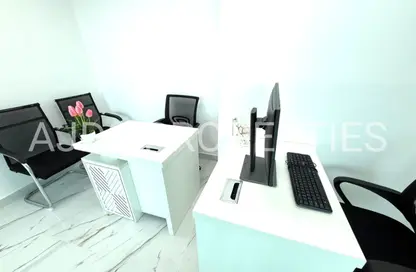Office Space - Studio - 1 Bathroom for rent in Fatima Mohammad Ahmad Bin Suleiman Building - Al Raffa - Bur Dubai - Dubai
