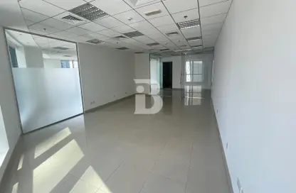 Office Space - Studio for rent in The Regal Tower - Business Bay - Dubai