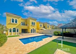 Villa - 3 bedrooms - 4 bathrooms for rent in Legacy - Jumeirah Park - Dubai