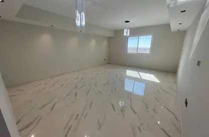 Apartment - 2 Bedrooms - 3 Bathrooms for rent in Al Jurf 3 - Al Jurf - Ajman Downtown - Ajman