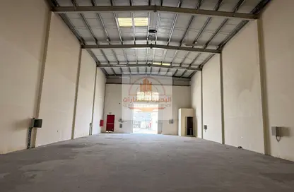 Warehouse - Studio - 1 Bathroom for rent in Al Sajaa Industrial - Al Sajaa - Sharjah