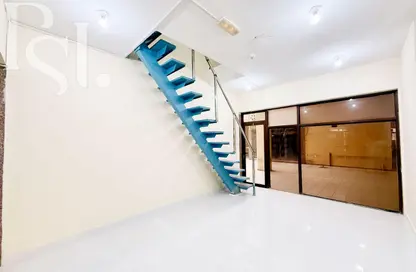 Shop - Studio for rent in Al Qusais Building - Al Qusais Residential Area - Al Qusais - Dubai