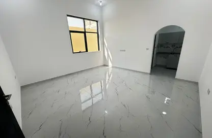 Apartment - Studio - 1 Bathroom for rent in Madinat Al Riyad - Abu Dhabi Apartment - Studio - 1 Bathroom for rent in Madinat Al Riyad - Abu Dhabi