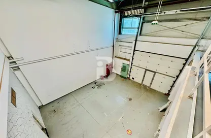 Warehouse - Studio for rent in Phase 2 - Al Furjan - Dubai