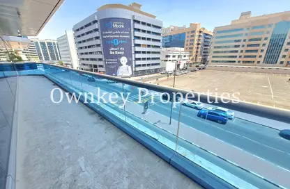 Apartment - 3 Bedrooms - 3 Bathrooms for rent in Silver Sands 2 - Mankhool - Bur Dubai - Dubai