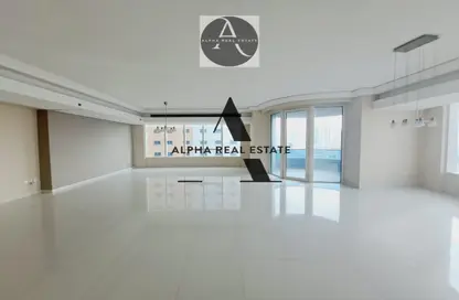 Apartment - 3 Bedrooms - 4 Bathrooms for rent in Al Majaz 3 - Al Majaz - Sharjah