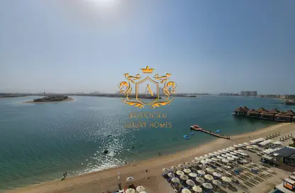 Apartment - 2 Bedrooms - 3 Bathrooms for sale in Royal Bay - Palm Jumeirah - Dubai