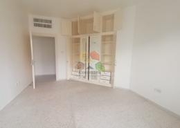 Apartment - 4 bedrooms - 5 bathrooms for rent in Hamdan Street - Abu Dhabi