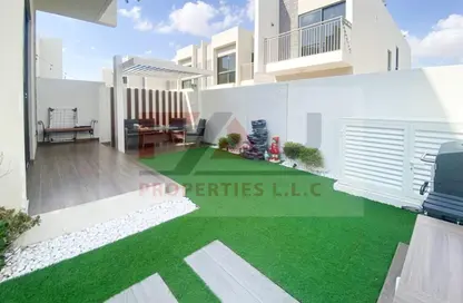 Townhouse - 3 Bedrooms - 5 Bathrooms for rent in Janusia - The Roots DAMAC Hills 2 - Damac Hills 2 - Dubai