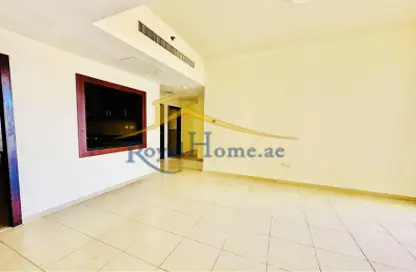 Apartment - 3 Bedrooms - 4 Bathrooms for rent in Rimal 3 - Rimal - Jumeirah Beach Residence - Dubai
