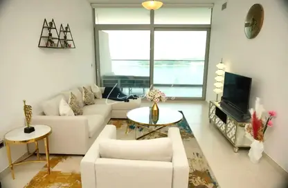 Apartment - 1 Bedroom - 2 Bathrooms for rent in Azure Residences - Palm Jumeirah - Dubai
