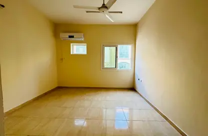 Apartment - Studio - 1 Bathroom for rent in Fire Station Road - Muwaileh - Sharjah