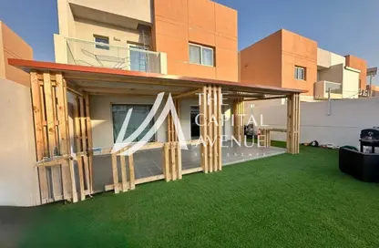 Townhouse - 3 Bedrooms - 4 Bathrooms for rent in Manazel Al Reef 2 - Al Samha - Abu Dhabi