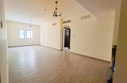 Apartment - 1 Bedroom - 2 Bathrooms for rent in Muwaileh 29 Building - Muwaileh - Sharjah
