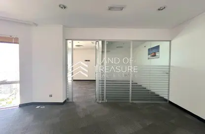 Office Space - Studio - 4 Bathrooms for rent in Fairmont Hotel - Sheikh Zayed Road - Dubai