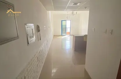 Apartment - Studio - 1 Bathroom for rent in Al Naimiya - Al Nuaimiya - Ajman