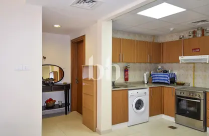 شقة - 2 غرف نوم - 3 حمامات للايجار في جاردينيا 1 - حدائق الإمارات 1 - قرية الجميرا سركل - دبي شقة - 2 غرف نوم - 3 حمامات للايجار في جاردينيا 1 - حدائق الإمارات 1 - قرية الجميرا سركل - دبي