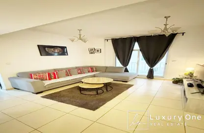 Apartment - 1 Bedroom - 1 Bathroom for sale in Mazaya 24 - Queue Point - Dubai Land - Dubai