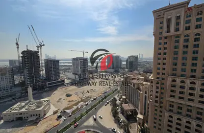 Apartment - 2 Bedrooms - 2 Bathrooms for rent in Binghatti Avenue - Al Jaddaf - Dubai