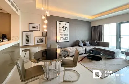 النزل و الشقق الفندقية - 2 غرف نوم - 3 حمامات للايجار في تاور D - داماك تاورز من باراماونت - الخليج التجاري - دبي