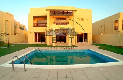 Villa - 5 Bedrooms - 7 Bathrooms for rent in Baniyas - Abu Dhabi