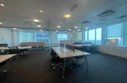 مكتب - استوديو - 2 حمامات للايجار في كابيتال جولدن تاور - الخليج التجاري - دبي