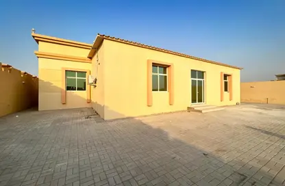 Villa - 6 Bedrooms - 5 Bathrooms for rent in Al Riffa - Ras Al Khaimah