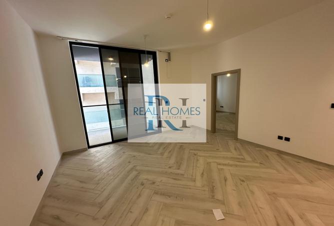 15374165 - صورة العقار 2