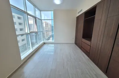 Apartment - 2 Bedrooms - 2 Bathrooms for rent in Muwaileh 29 Building - Muwaileh - Sharjah