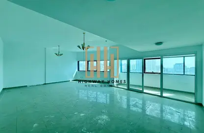 Apartment - 2 Bedrooms - 3 Bathrooms for rent in Majestic Tower - Al Taawun Street - Al Taawun - Sharjah