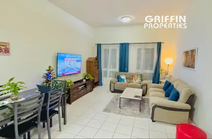 شقة - 2 غرف نوم - 3 حمامات للبيع في مبنى 111 - طراز حديث - ديسكفري غاردنز - دبي شقة - 2 غرف نوم - 3 حمامات للبيع في مبنى 111 - طراز حديث - ديسكفري غاردنز - دبي