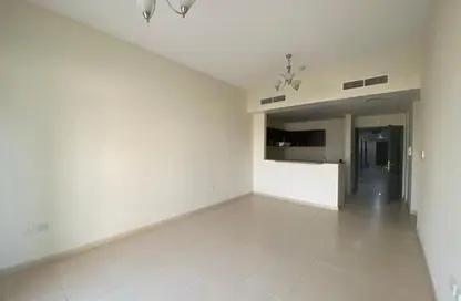 شقة - 2 غرف نوم - 2 حمامات للبيع في 1 برج فرح - كيو بوينت - دبي لاند - دبي