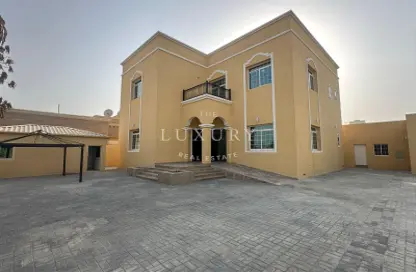 Villa - 5 Bedrooms - 7 Bathrooms for rent in Al Barsha South 2 - Al Barsha South - Al Barsha - Dubai