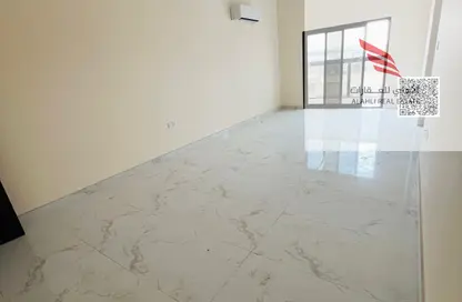 Apartment - 1 Bedroom - 2 Bathrooms for rent in Al Jurf 3 - Al Jurf - Ajman Downtown - Ajman