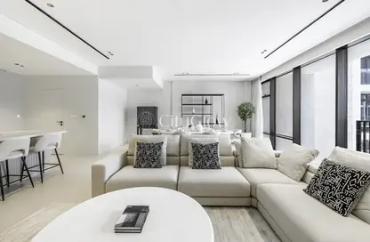 Apartment - 2 Bedrooms - 4 Bathrooms for sale in Building 12 - CityWalk Residential - City Walk - Dubai