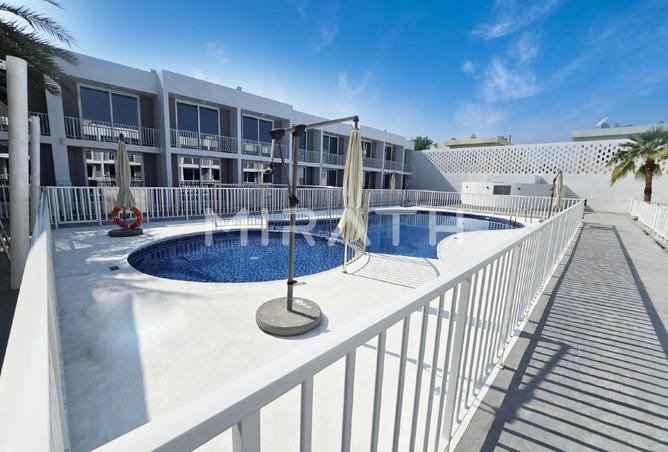 Villa - 3 Bedrooms - 3 Bathrooms for rent in Jumeirah 3 Villas - Jumeirah 3 - Jumeirah - Dubai