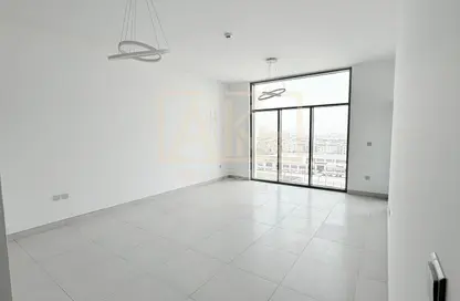 Apartment - 2 Bedrooms - 3 Bathrooms for rent in Rabdan Building - Motor City - Dubai