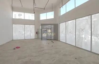 Shop - Studio - 1 Bathroom for rent in Al Rashidiya 1 - Al Rashidiya - Ajman