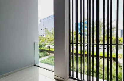 Apartment - 1 Bedroom - 2 Bathrooms for rent in SOL Avenue - Business Bay - Dubai