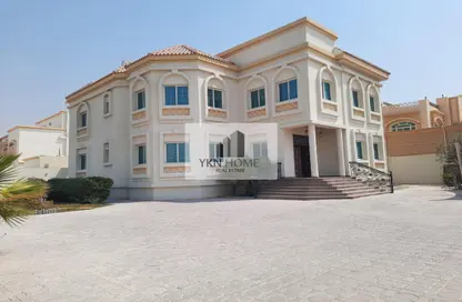 Villa - 6 Bedrooms for sale in Shakhbout City - Abu Dhabi