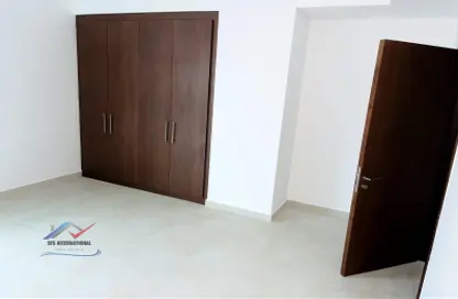 صورة لـ غرفة- غرفة النوم شقة - 2 غرف نوم - 3 حمامات للايجار في البرشاء 1 - البرشاء - دبي ، صورة رقم 1