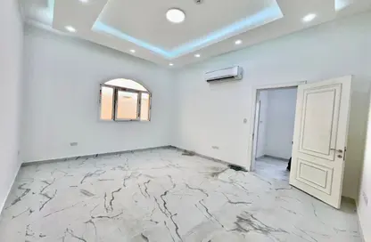 شقة - غرفة نوم - 1 حمام للايجار في مدينة الرياض - أبوظبي