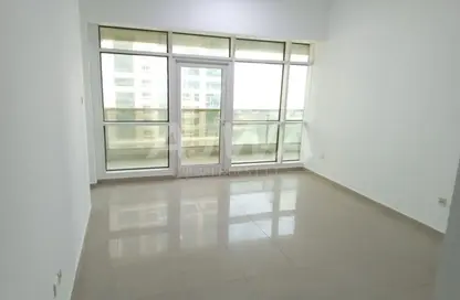 Apartment - 1 Bedroom - 2 Bathrooms for rent in Lake City Tower - JLT Cluster D - Jumeirah Lake Towers - Dubai