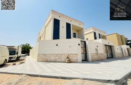Villa - 5 Bedrooms - 7 Bathrooms for sale in Al Mowaihat 3 - Al Mowaihat - Ajman