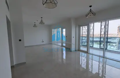 Apartment - 5 Bedrooms - 6 Bathrooms for rent in Al Seef - Al Raha Beach - Abu Dhabi
