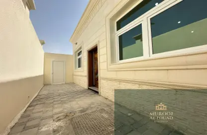 Apartment - 2 Bedrooms - 1 Bathroom for rent in Madinat Al Riyad - Abu Dhabi