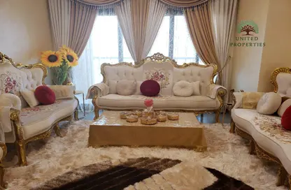 Living Room image for: Apartment - 3 Bedrooms - 4 Bathrooms for sale in Al Mamsha - Muwaileh - Sharjah, Image 1