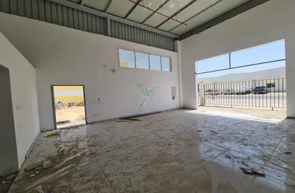 Shop - Studio - 1 Bathroom for rent in Wadi AL AIN 1 - Al Noud - Al Ain