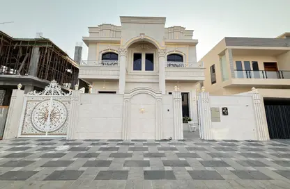Villa - 5 Bedrooms - 7 Bathrooms for sale in Al Yasmeen 1 - Al Yasmeen - Ajman